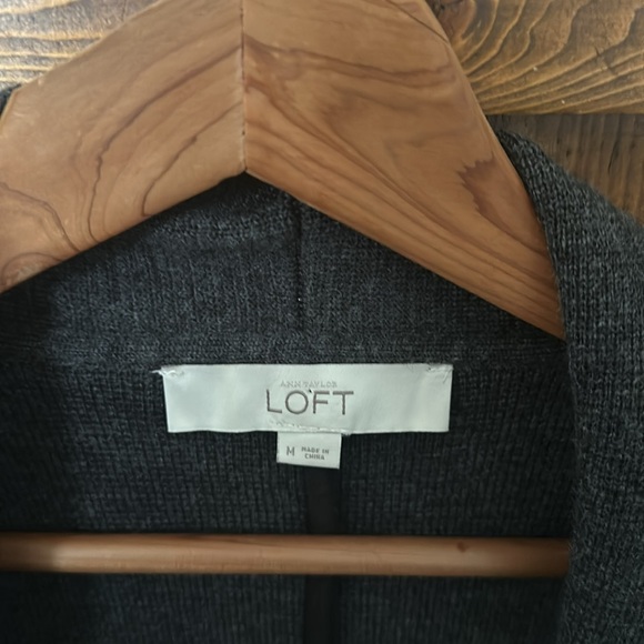 Loft Merino Blend Blazer, Size M - Picture 3 of 9